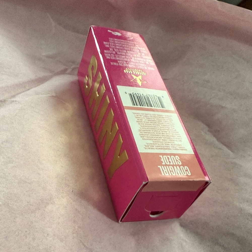 Jeffrey Star SHINY TRAP - COWGIRL SUEDE (Pale Nude Peach) Lipstick - NIB-sealed - Picture 2 of 2